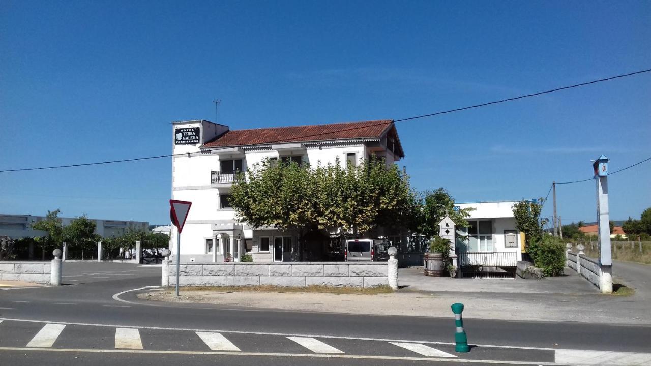 Hotel Terra Galega 蒙福特·德·莱蒙斯 外观 照片